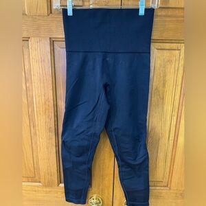 🦵 LNDR CHISEL ULTRA HIGH RISE LEGGINGS Med/Large Navy